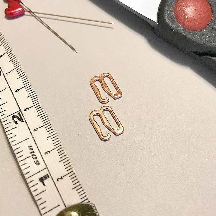 1/4" (6mm), 5/16" (8mm), 3/8" (10mm), 1/2" (12mm), 5/8" (15mm) Bra Strap Slider G Hook- Set of 2 - Image 5