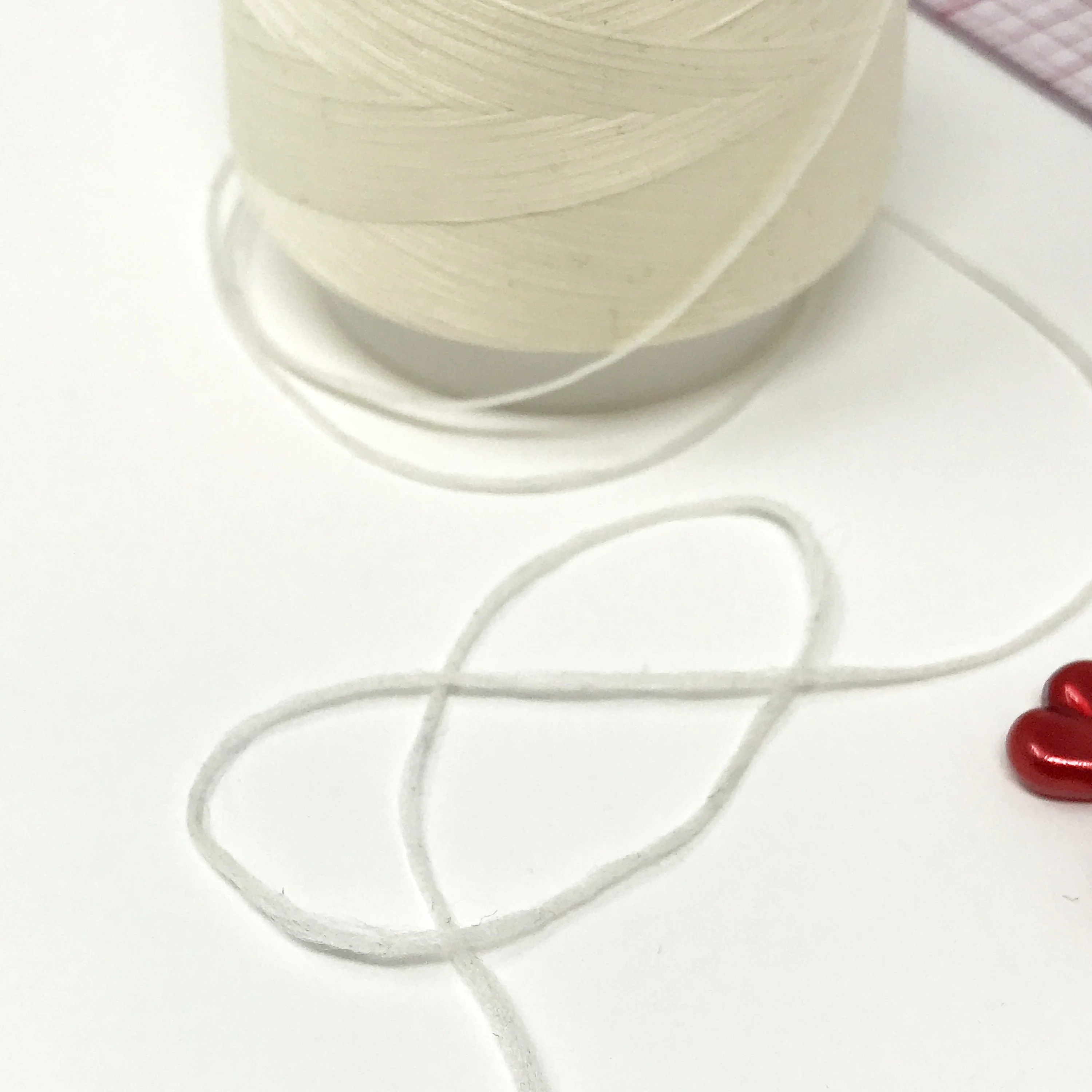 Stretch Thread Textured Nylon Thread for Bobbin or Looper. Maxi-Lock, 2000 Yards - Image 4